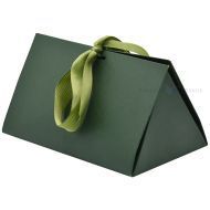 Green triangular gift box with ribbon 170x100x85mm