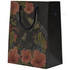 Melns papīra dāvanu maiss ar ziedu un putnu apdruku ar virves rokturiem  18+10x23cm
