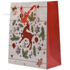 Papīra dāvanu maiss ar sarkana brieža un zaļu zaru apdruku ar lentes rokturiem 26+12x32cm
